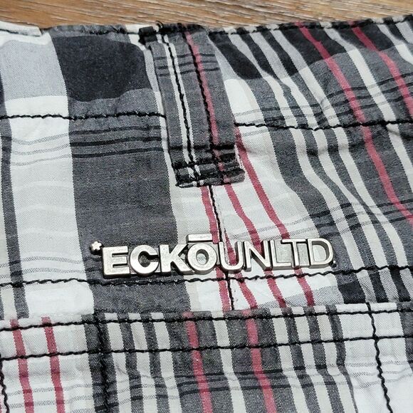 Ecko Unltd Cargo Shorts w/ Draw String Tie White, Black & Red Stripe - Size 38 - Picture 4 of 9